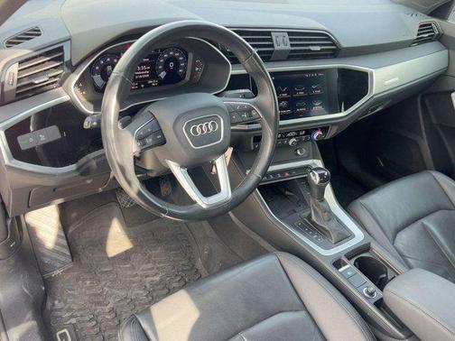 2022 Audi Q3 45 S line Premium Plus