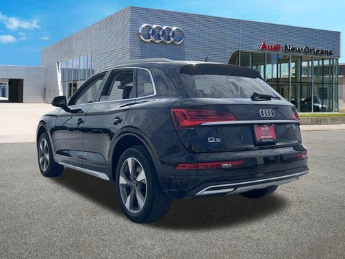 2023 Audi Q5 40 Premium Plus