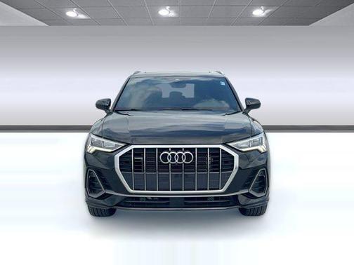 2023 Audi Q3 45 S line Premium Plus