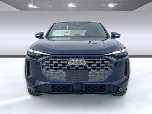 2025 Audi Q5 Premium TFSI quattro S tronic