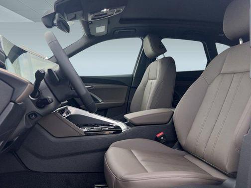 2025 Audi Q5 Premium TFSI quattro S tronic