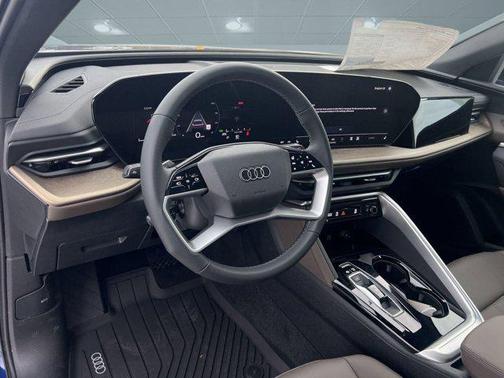 2025 Audi Q5 Premium TFSI quattro S tronic