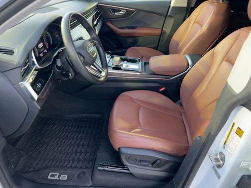 2022 Audi Q8 55 Prestige
