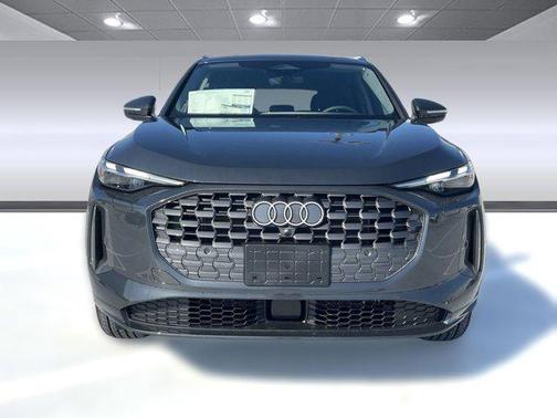 2025 Audi Q5 Premium TFSI quattro S tronic