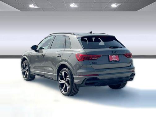 2023 Audi Q3 45 S line Premium Plus