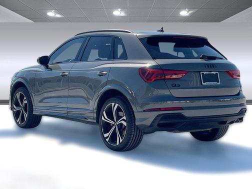 2023 Audi Q3 45 S line Premium Plus