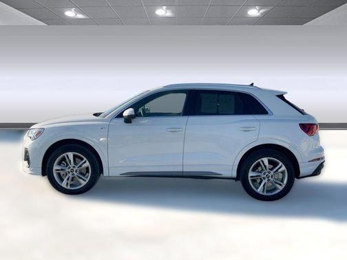 2023 Audi Q3 45 S line Premium Plus