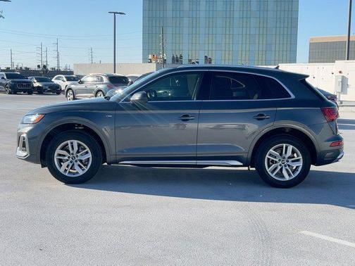 2022 Audi Q5 45 S line Premium