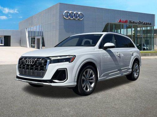 2025 Audi Q7 55 Prestige