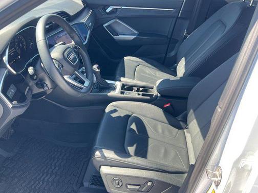 2025 Audi Q3 45 S line Premium Plus