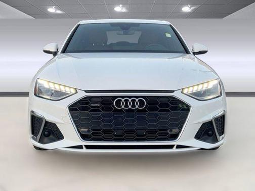 2023 Audi A4 45 S line Premium