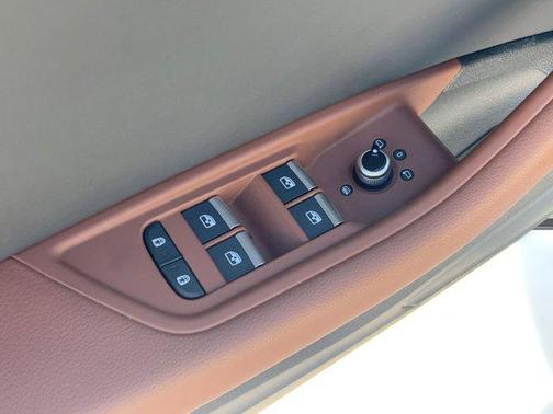 2023 Audi A4 45 S line Premium