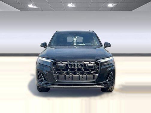 2026 Audi Q7 55 Premium Plus