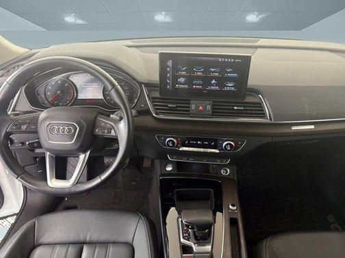2023 Audi Q5 40 Premium