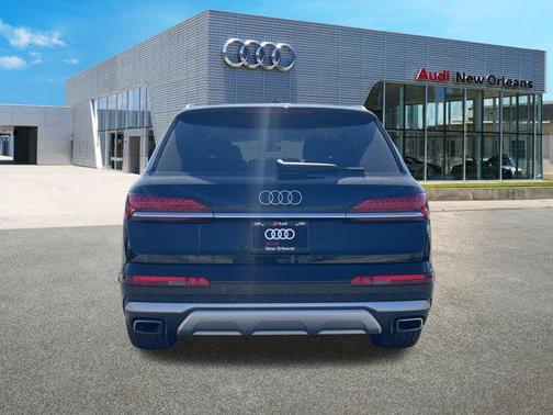 2025 Audi Q7 55 Premium Plus
