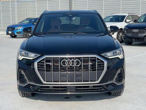 2023 Audi Q3 Premium 45 TFSI S line quattro Tiptronic