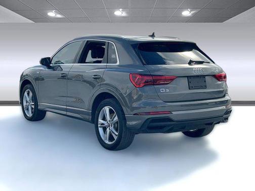 2023 Audi Q3 Premium 45 TFSI S line quattro Tiptronic