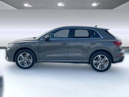 2023 Audi Q3 Premium 45 TFSI S line quattro Tiptronic