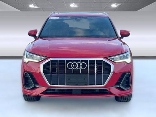 2023 Audi Q3 45 S line Premium Plus