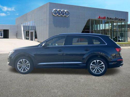 2025 Audi Q7 45 Premium