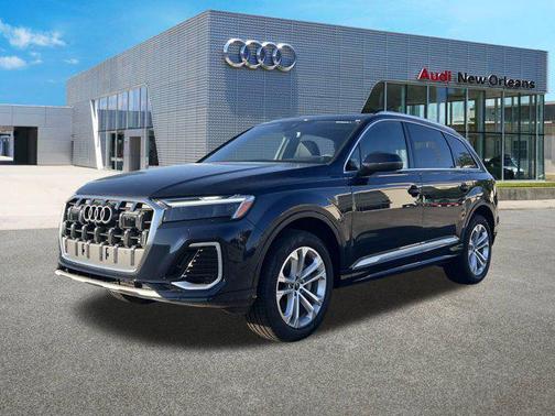 2025 Audi Q7 45 Premium