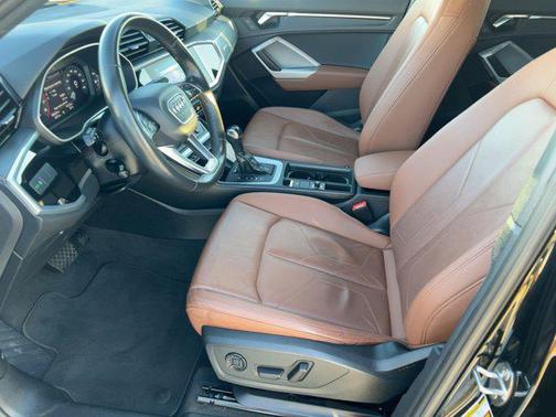 2022 Audi Q3 40 Premium