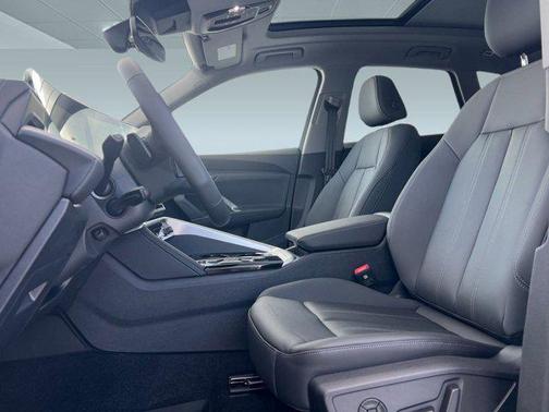 2025 Audi Q5 Premium TFSI quattro S tronic