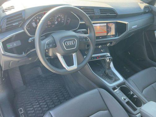 2025 Audi Q3 45 S line Premium Plus
