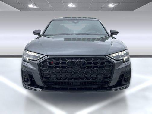 2025 Audi S8 4.0T