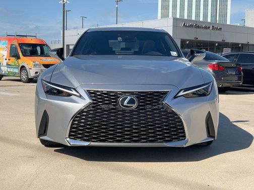 2022 Lexus IS 300 Base