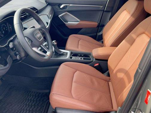 2025 Audi Q3 45 S line Premium Plus