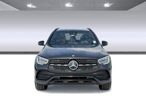 Black 2022 Mercedes-Benz GLC 300 Base