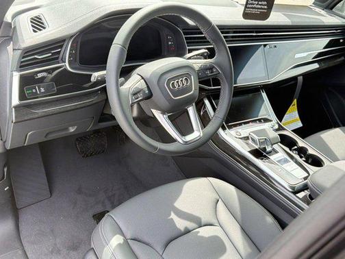 3M3M 2026 Audi Q7 55 Premium Plus