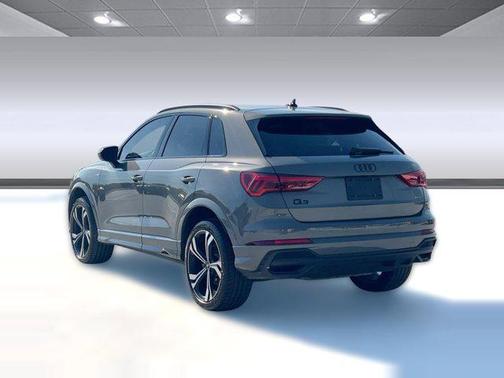2023 Audi Q3 45 S line Premium Plus