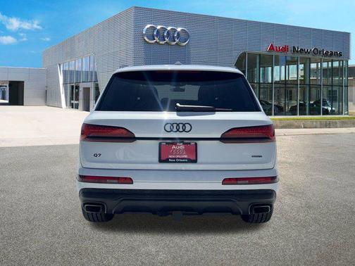 2025 Audi Q7 55 Prestige