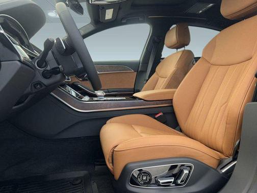 2025 Audi A8 L 55 TFSI quattro Tiptronic