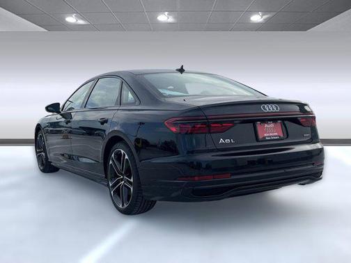 2025 Audi A8 L 55 TFSI quattro Tiptronic