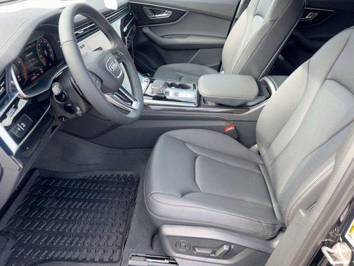 2026 Audi Q7 55 Premium Plus