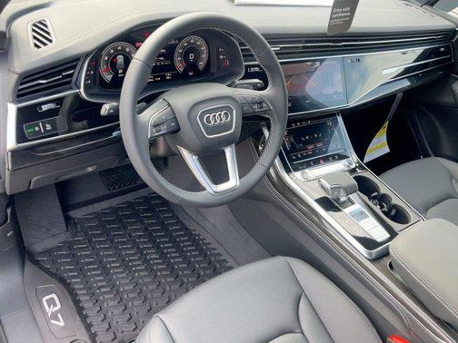 2026 Audi Q7 55 Premium Plus