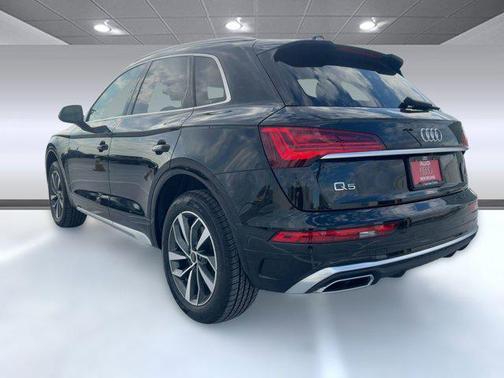 2025 Audi Q5 45 S line Premium Plus