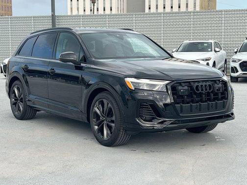 2026 Audi Q7 55 Premium Plus