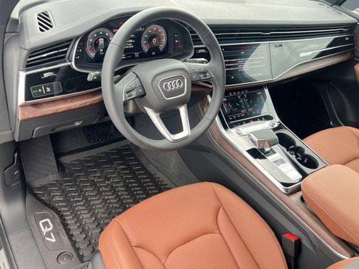 2026 Audi Q7 55 Premium Plus