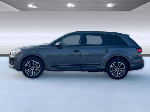 2026 Audi Q7 55 Premium