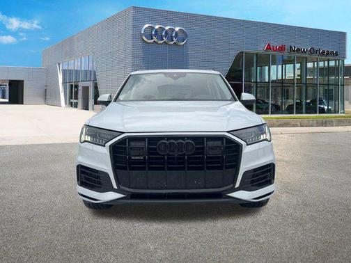 2022 Audi Q7 55 Prestige