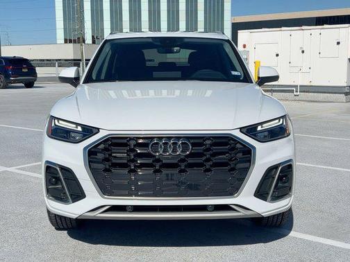 2022 Audi Q5 45 S line Premium Plus