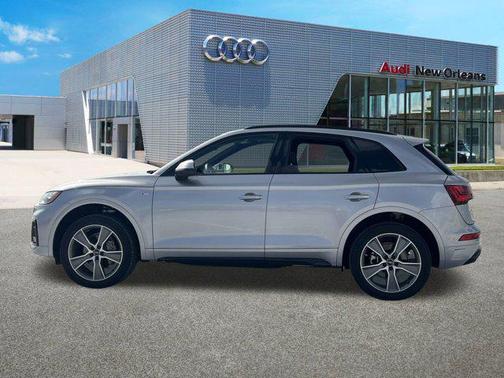 2025 Audi Q5 45 S line Premium
