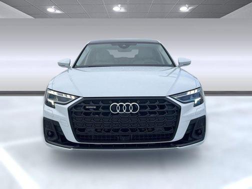 2025 Audi A8 L 55 TFSI quattro Tiptronic