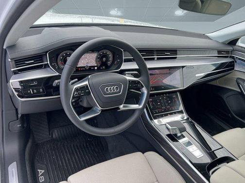 2025 Audi A8 L 55 TFSI quattro Tiptronic
