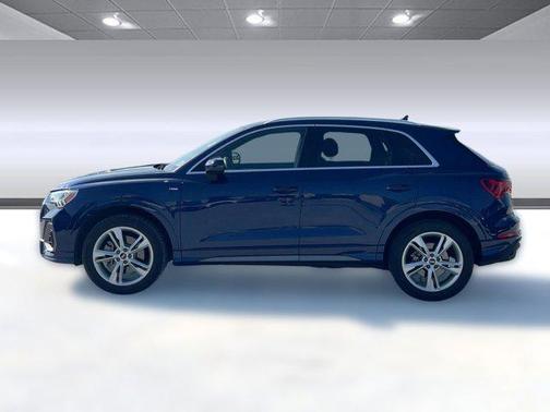 2023 Audi Q3 Premium 45 TFSI S line quattro Tiptronic