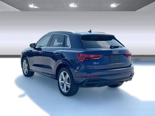 2023 Audi Q3 Premium 45 TFSI S line quattro Tiptronic